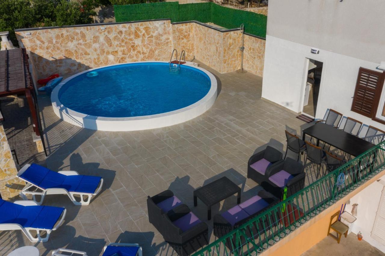 Navis Sea View Apartment With Pool Макарска Экстерьер фото