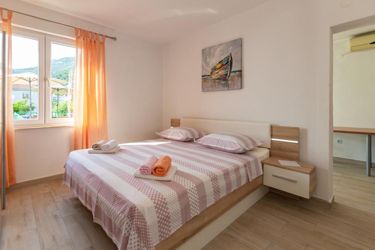 Navis Sea View Apartment With Pool Макарска Экстерьер фото