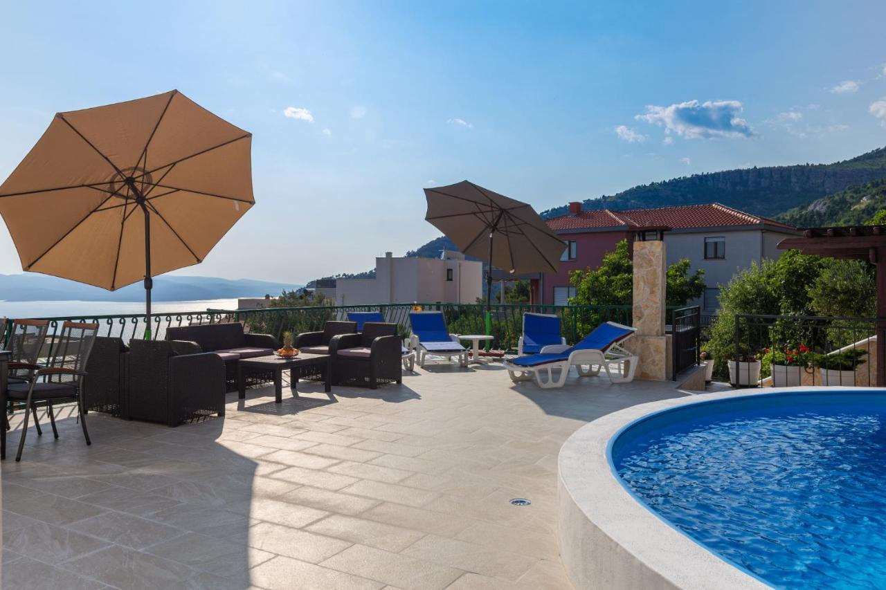 Navis Sea View Apartment With Pool Макарска Экстерьер фото