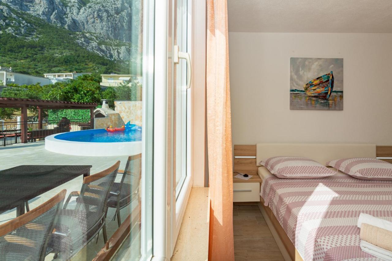 Navis Sea View Apartment With Pool Макарска Экстерьер фото