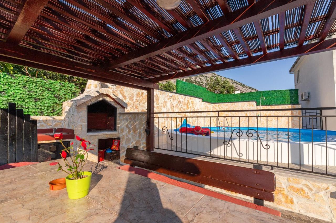 Navis Sea View Apartment With Pool Макарска Экстерьер фото