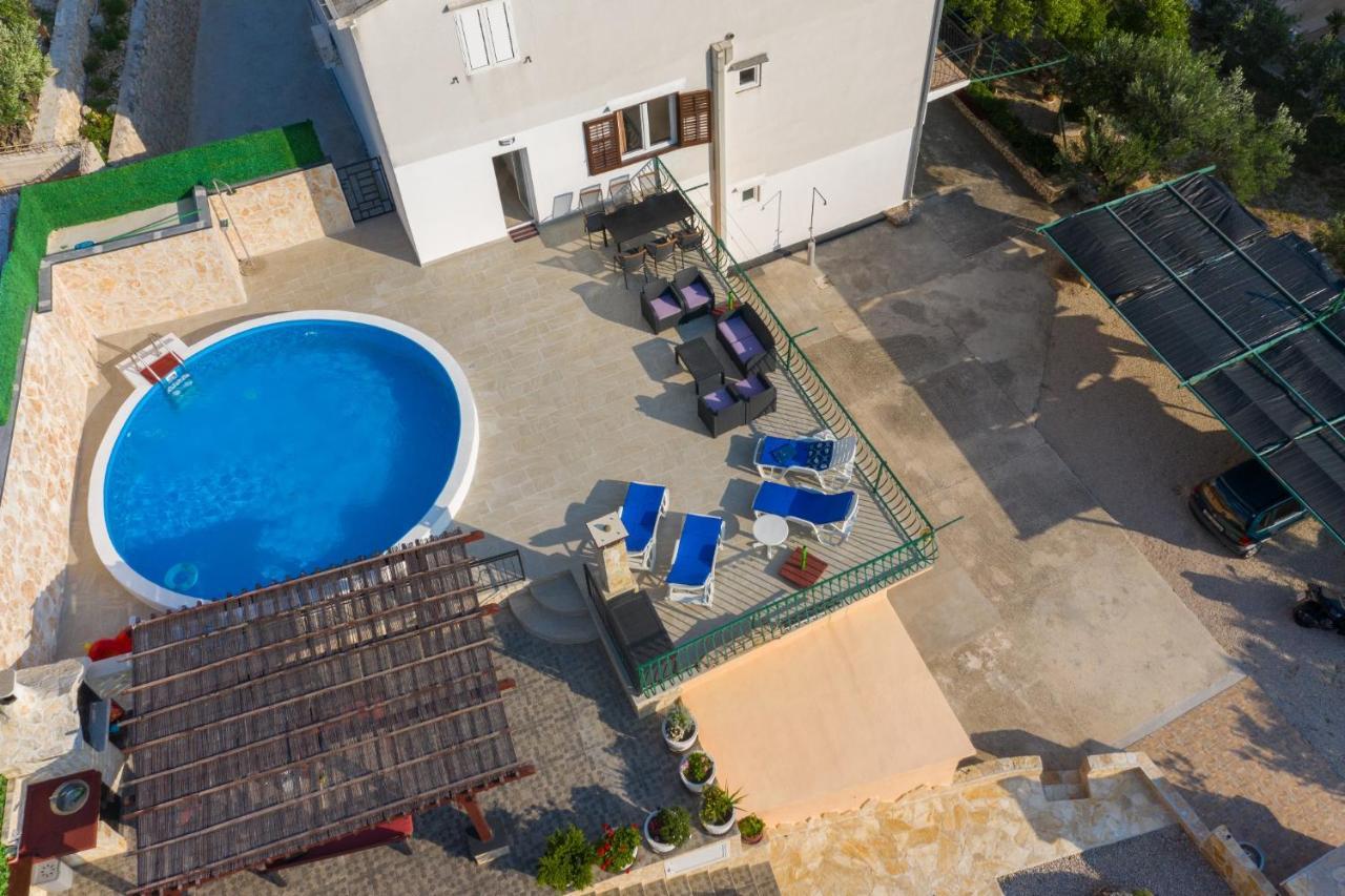 Navis Sea View Apartment With Pool Макарска Экстерьер фото